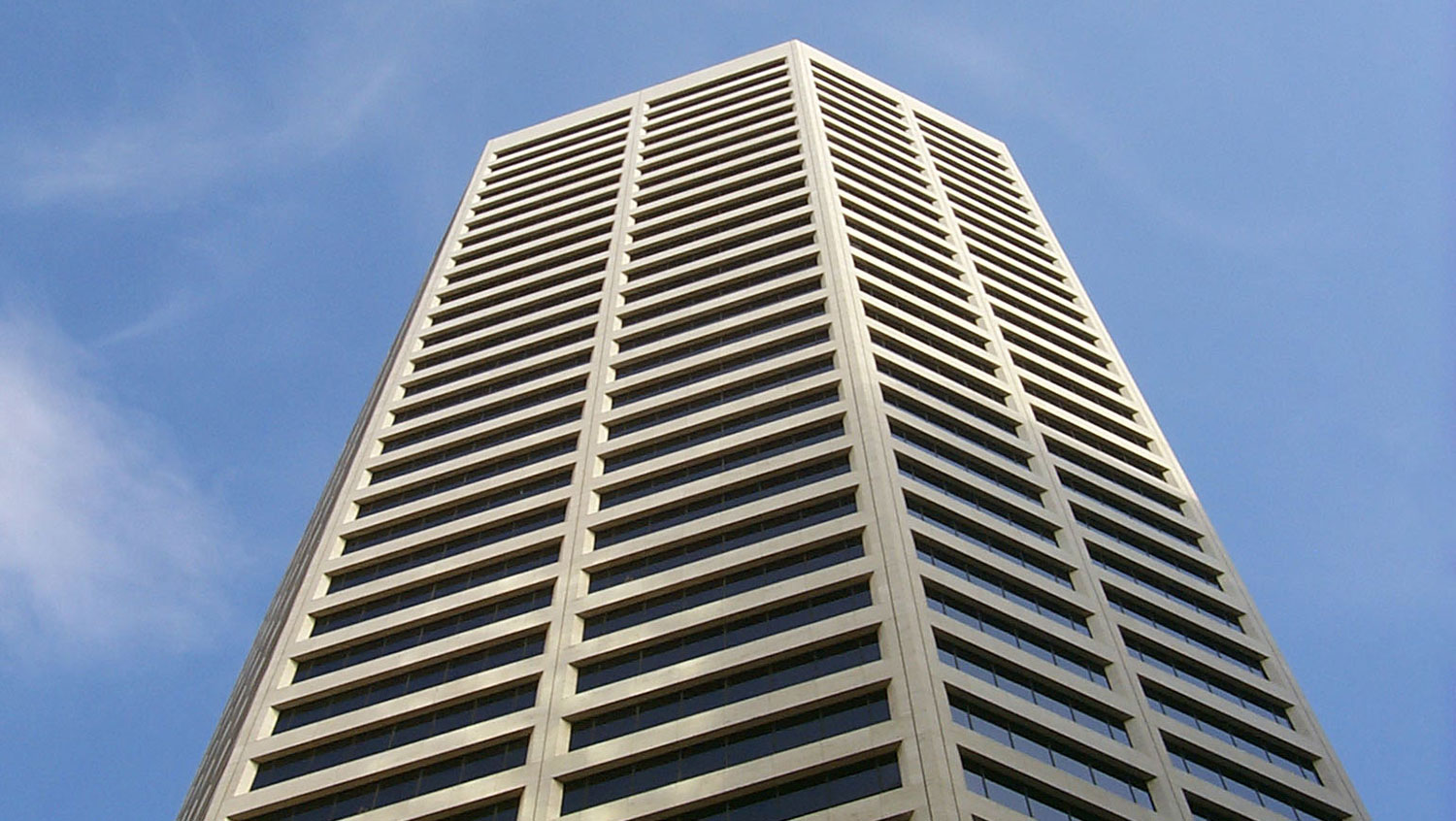 center-04